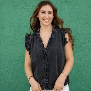 Elan Charcoal Ruffled 100% Cotton Blouse Size Small